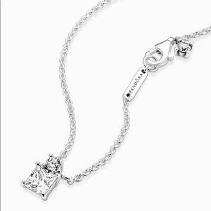 Pandora Collier Sparkling Necklace & Earrings 
390048C01-45$95 /290036C01 $55